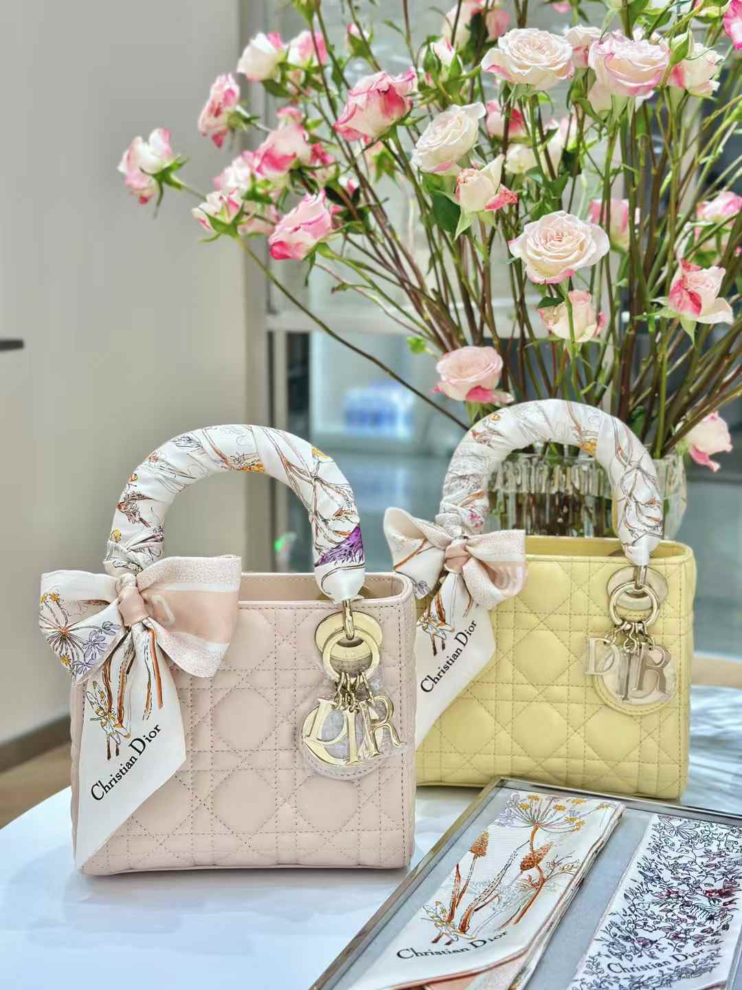 DIOR 레이디백