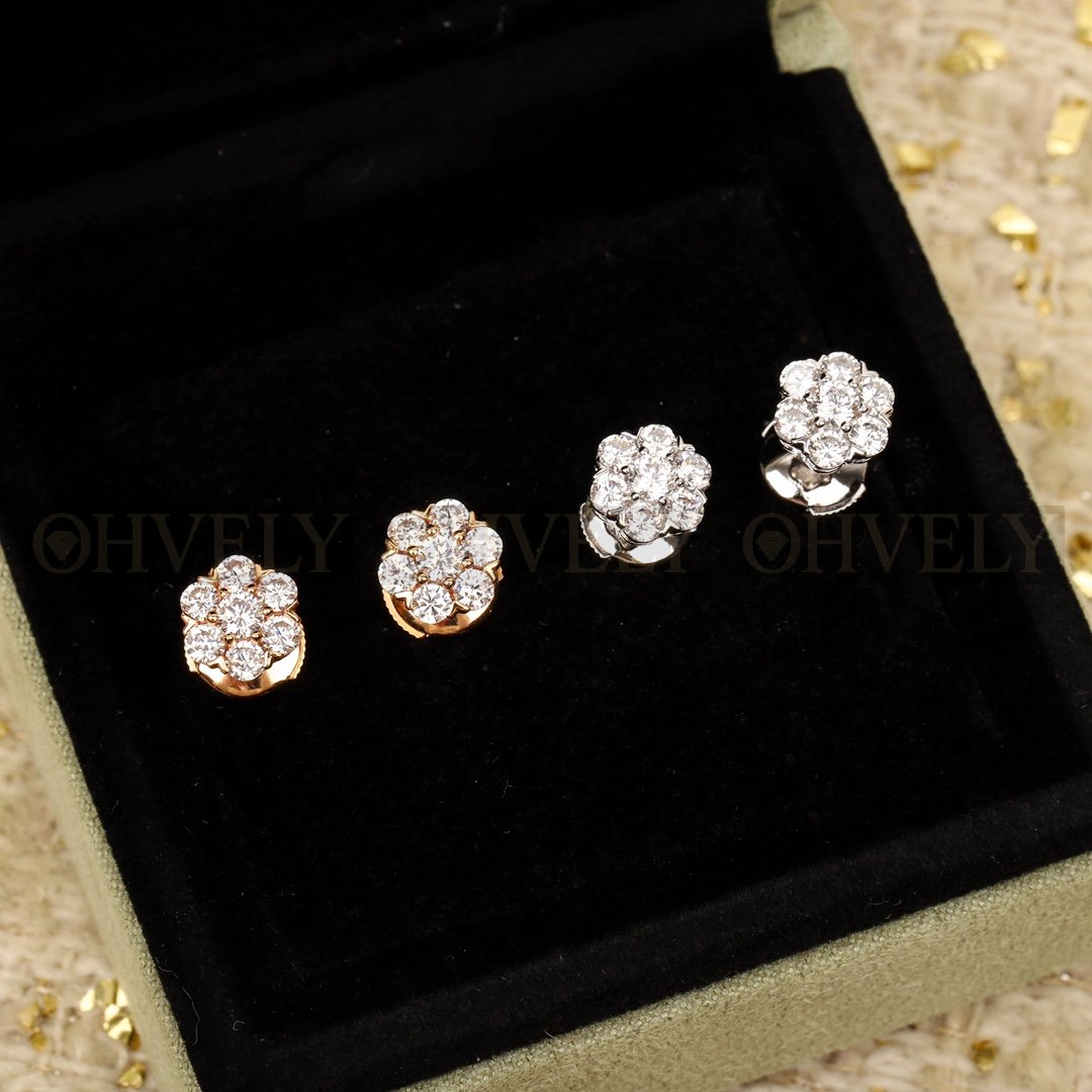 반클리프 아펠 Van Cleef & Arpels 플로레뜨 이어링 ( 실버 버전 )