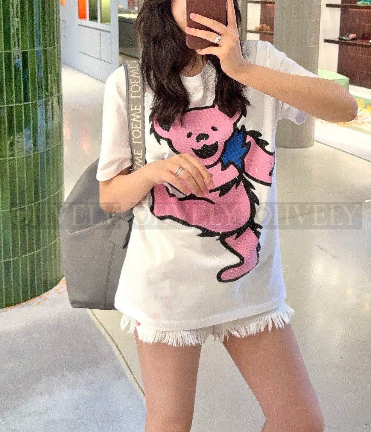 로에베 콜라보 풀 다이아몬드 핑크 베어 반팔 티셔츠 화이트