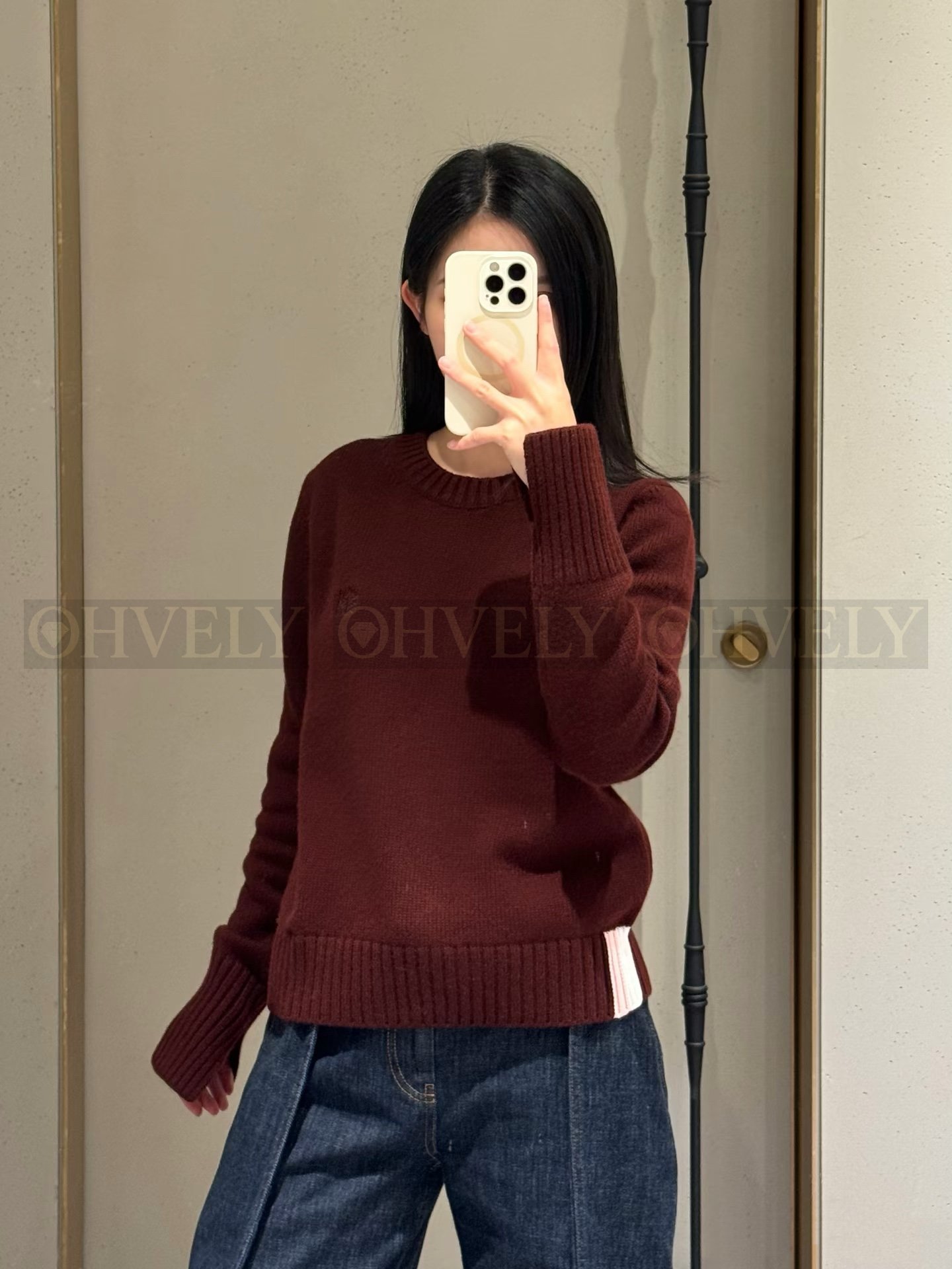 로에베 크루넥 아나그램 니트 스웨터 버건디